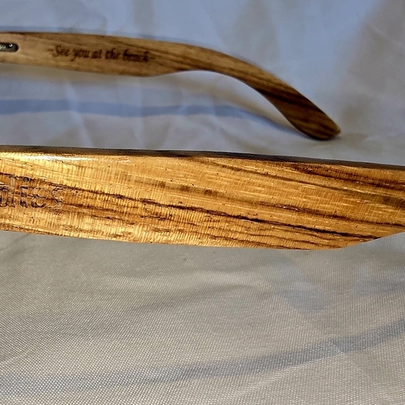 American Flag Frame Zebra Wood Polarized Sunglasses - Picture 6 of 9